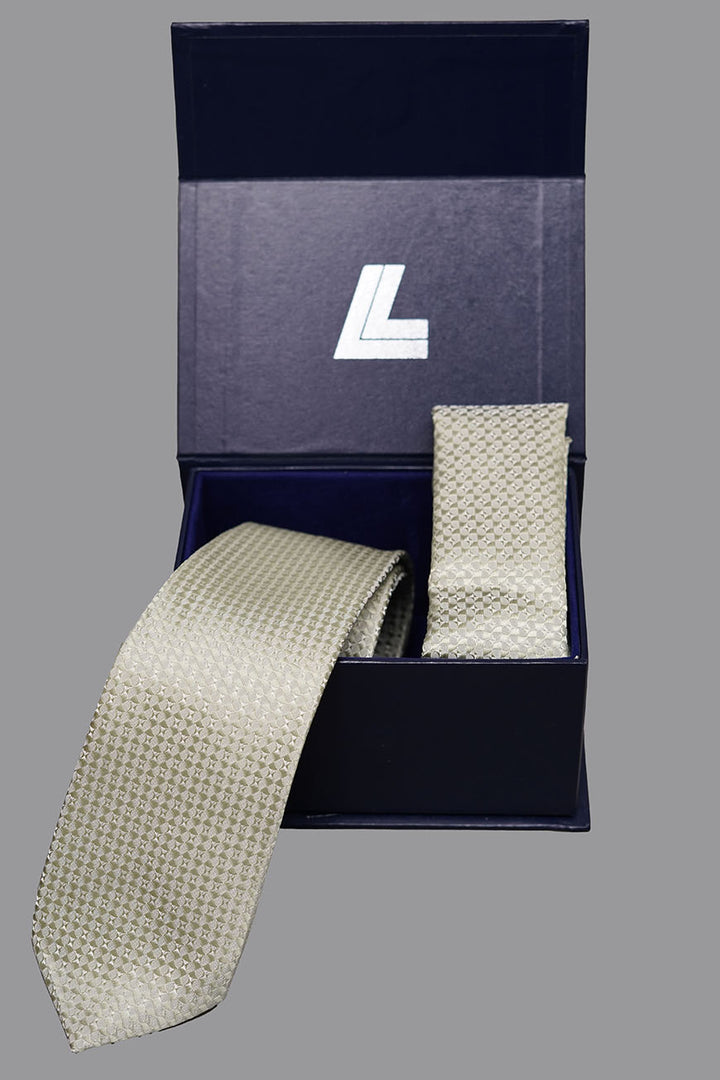Off White Silk Tie & Pocket Square – Elegant Men’s Formal Accessories